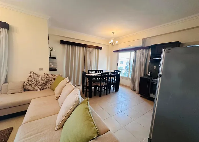 Hills Apartment *