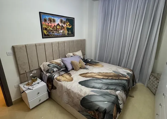 Apartment Hills
