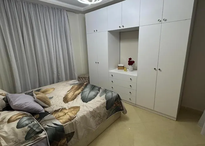 Hills Apartment *