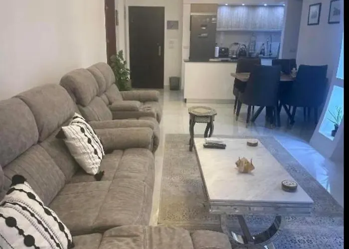 Apartment Hills *